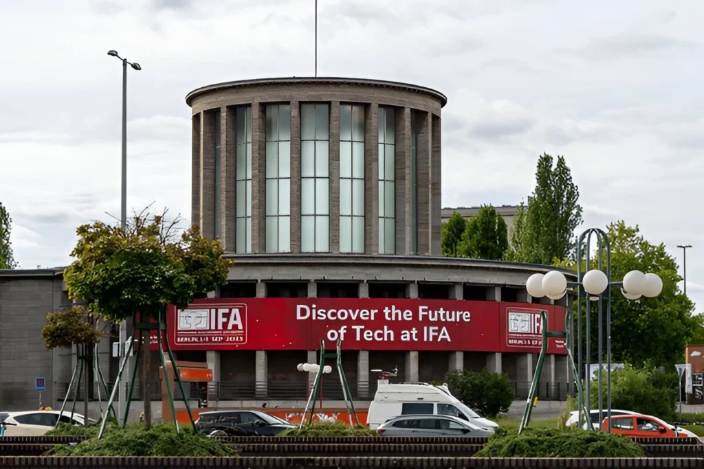 Book Your IFA Berlin Airport Transfer with Executive Chauffeur Service